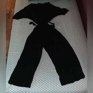 ASOS - black casual wide leg jumpsuit - size US 6